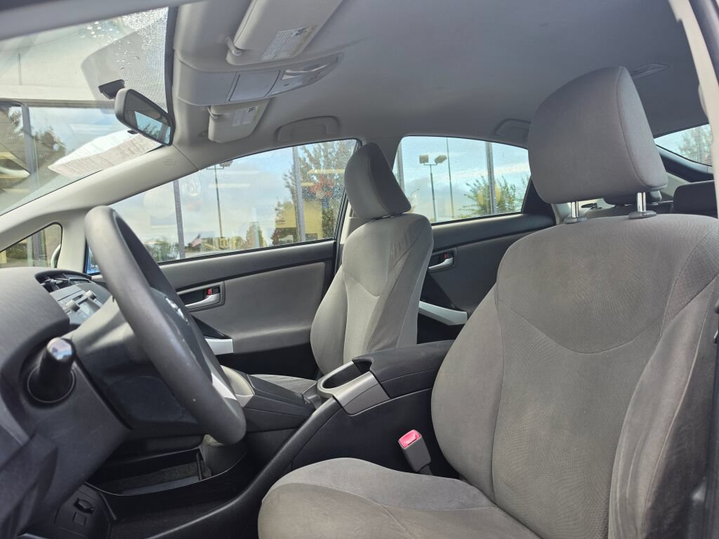 Used 2013 Toyota Prius Three FWD image 18