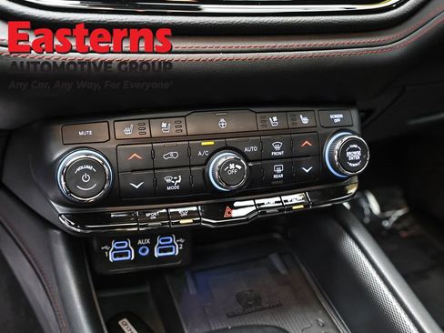 Used 2024 Dodge Durango R/T AWD/4WD image 20