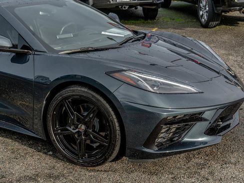 Used 2020 Chevrolet Corvette Stingray Coupe w/ 1LT image 16