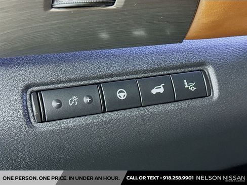 Certified 2025 Nissan Pathfinder Platinum image 10