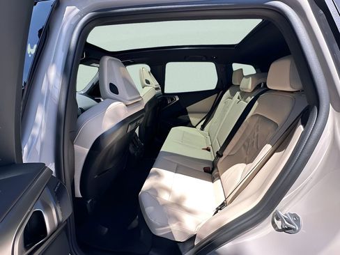 New 2026 BMW X3 xDrive30 w/ Premium Package image 22