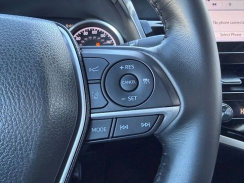 Used 2023 Toyota Camry XLE w/ Navigation Package image 18