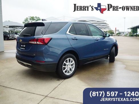 Used 2024 Chevrolet Equinox LT FWD image 5