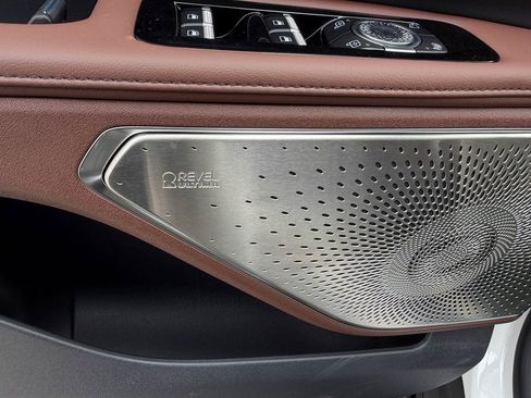 New 2026 Lincoln Nautilus Reserve image 16