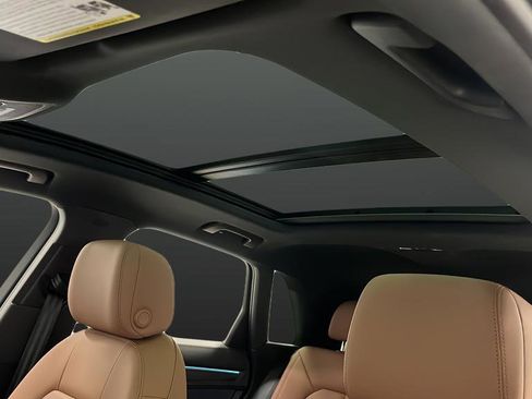 Used 2024 Audi Q3 2.0T Premium Plus w/ Premium Plus Package image 12