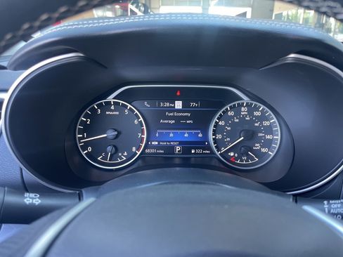 Used 2022 Nissan Maxima Platinum w/ Sport Mat Group image 13