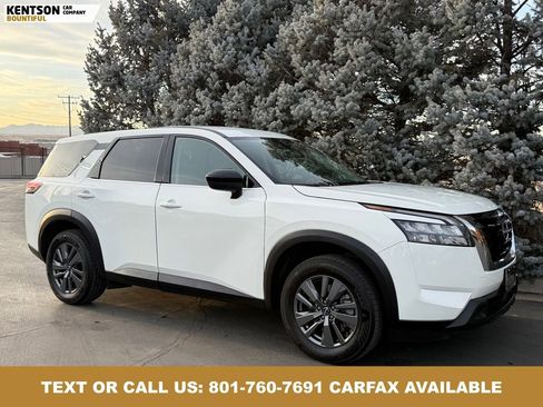 Used 2024 Nissan Pathfinder S AWD/4WD image 10