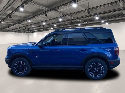 Used 2024 Ford Bronco Sport Outer Banks image 4