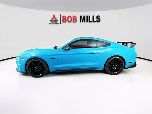 Used 2019 Ford Mustang GT Premium w/ GT Performance Package RWD image 4