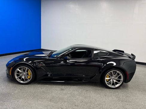 Used 2019 Chevrolet Corvette Z06 RWD image 8