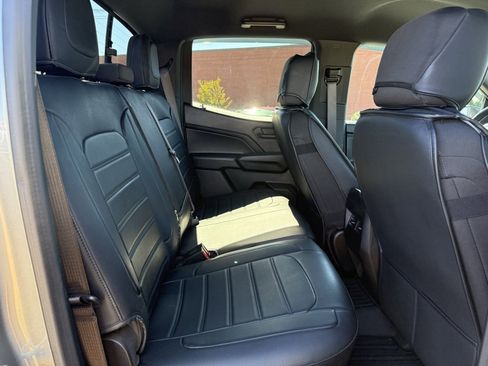 Used 2024 Chevrolet Colorado Trail Boss w/ Technology Package image 37