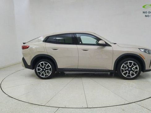 Used 2026 BMW X2 xDrive28i AWD/4WD image 63