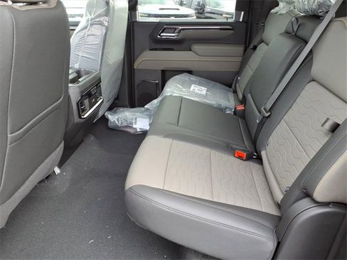 New 2026 Chevrolet Silverado 2500 ZR2 w/ LPO, Dark Essentials Package image 9