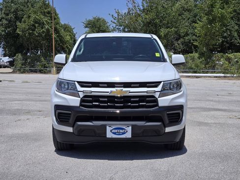 Used 2022 Chevrolet Colorado LT w/ Fleet Safety Package RWD image 2