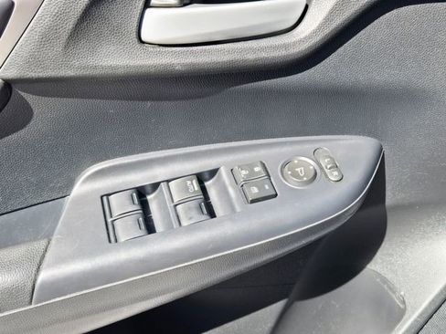 Used 2018 Honda Fit Sport image 28