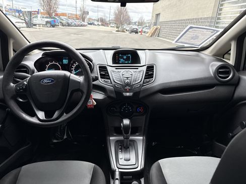 Used 2016 Ford Fiesta S image 11