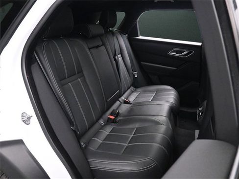 Used 2022 Land Rover Range Rover Velar R-Dynamic S image 18
