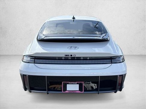New 2025 Hyundai Ioniq 6 SEL image 5