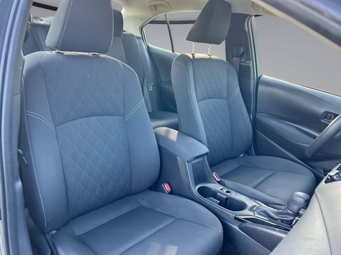 Used 2024 Toyota Corolla LE FWD image 28