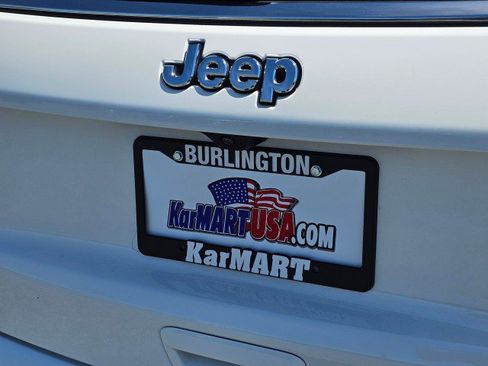Certified 2025 Jeep Compass Limited AWD/4WD image 16