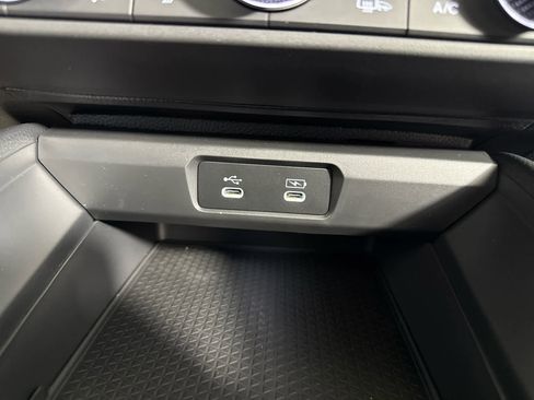 New 2025 Honda Accord SE image 30