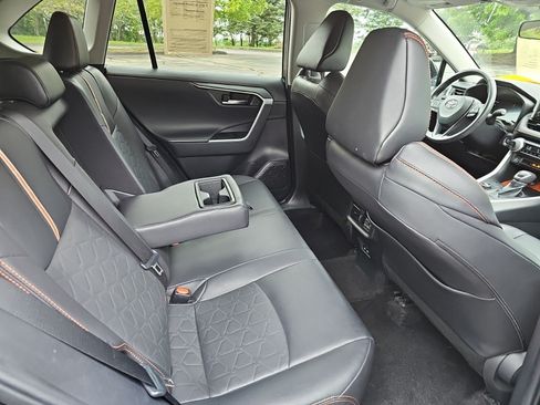 Used 2024 Toyota RAV4 Adventure AWD/4WD image 16