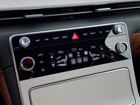 New 2026 Genesis GV80 2.5T Advanced image 36