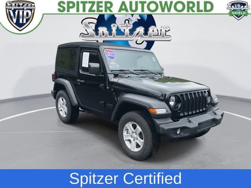Used 2022 Jeep Wrangler Sport AWD/4WD image 2