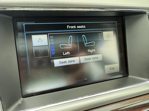 Used 2014 Jaguar XF 3.0 image 32