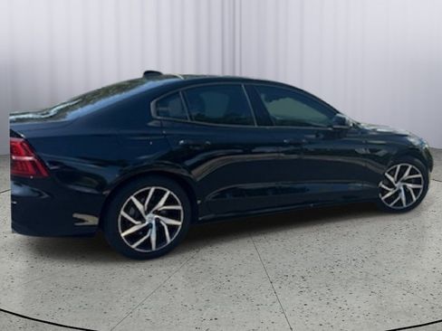 Used 2020 Volvo S60 T5 Momentum FWD image 6