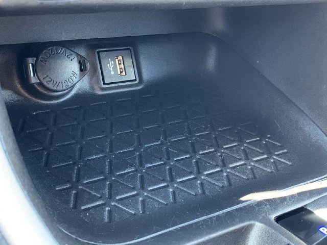 Used 2024 Toyota RAV4 SE w/ Convenience Package AWD/4WD image 25