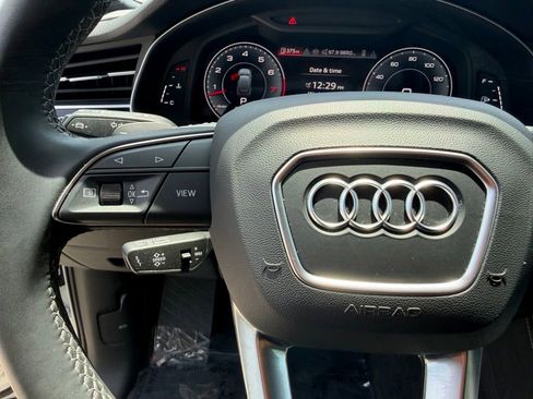 Used 2025 Audi Q7 3.0T Premium Plus AWD/4WD image 18