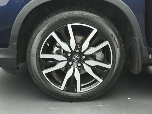 Used 2020 Honda Pilot Touring image 36