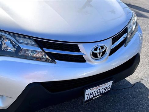 Used 2015 Toyota RAV4 XLE FWD image 28