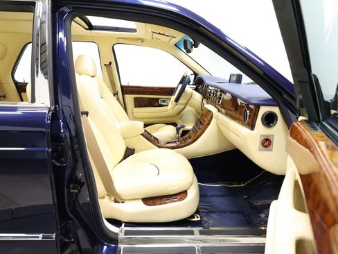 Used 2000 Bentley Arnage Red Label image 87