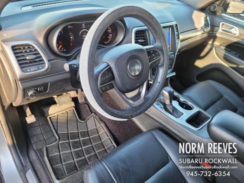 Used 2018 Jeep Grand Cherokee Limited image 27