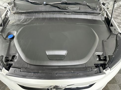 Used 2023 Volvo C40 P8 Recharge Plus AWD/4WD image 34