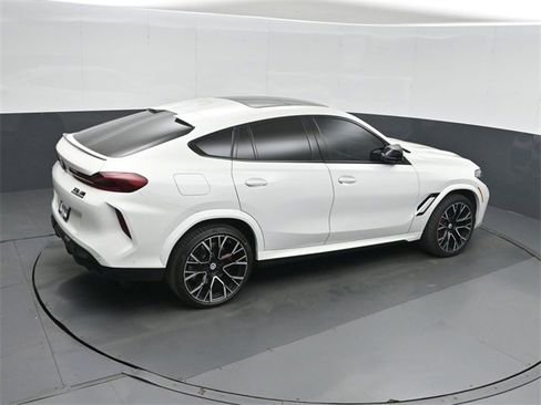 Used 2022 BMW X6 M Base w/ Competition Package image 32