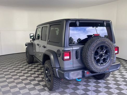 Used 2023 Jeep Wrangler Unlimited w/ Cold Weather Group AWD/4WD image 9