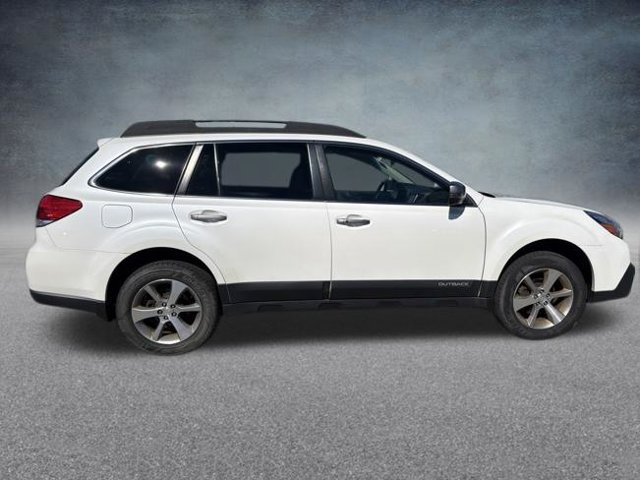 Used 2014 Subaru Outback 2.5i Limited AWD/4WD image 6