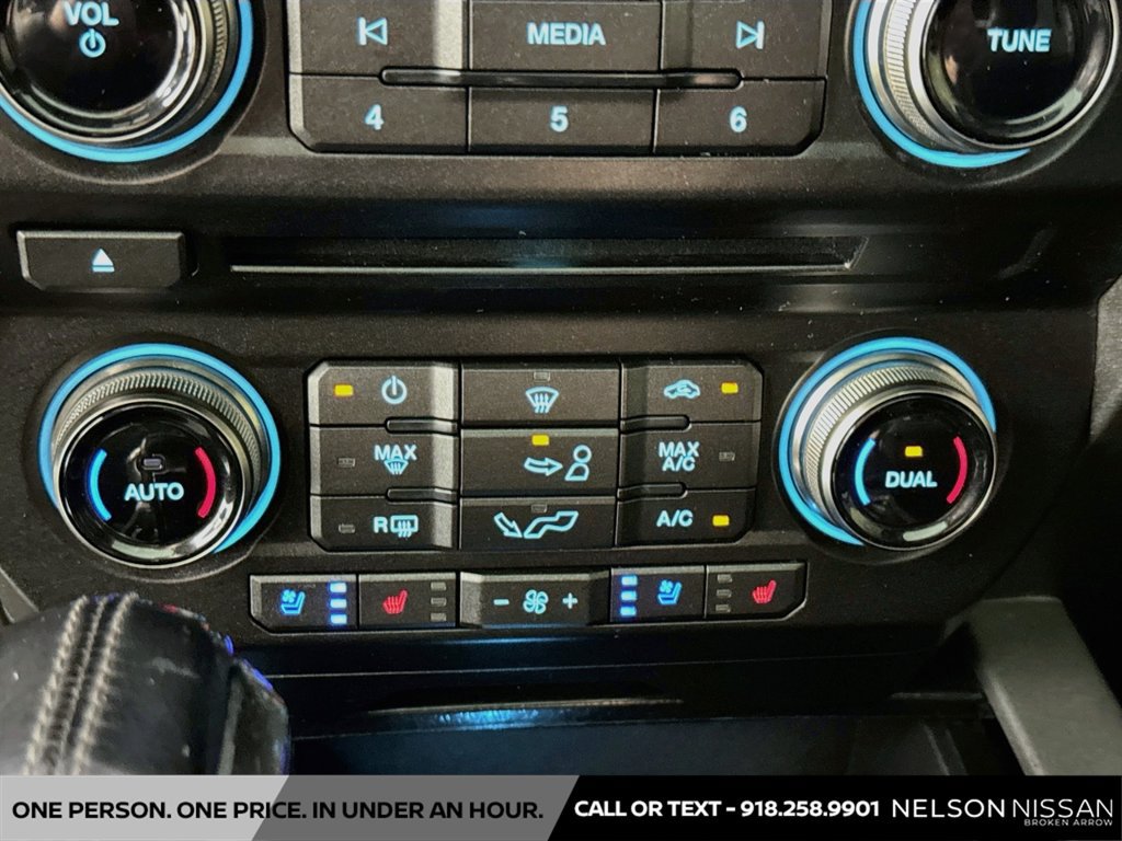 Used 2018 Ford F150 Raptor w/ Equipment Group 802A Luxury AWD/4WD image 16