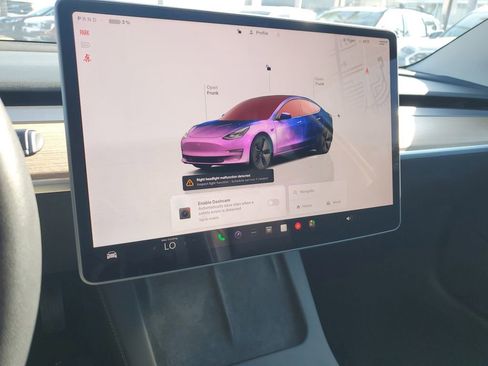Used 2023 Tesla Model 3 Standard Range RWD image 31