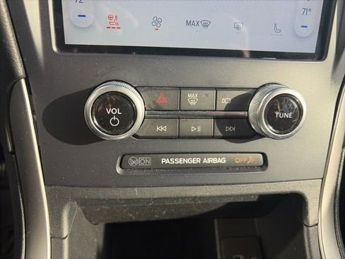 Used 2022 Ford Edge SEL w/ Convenience Package image 23