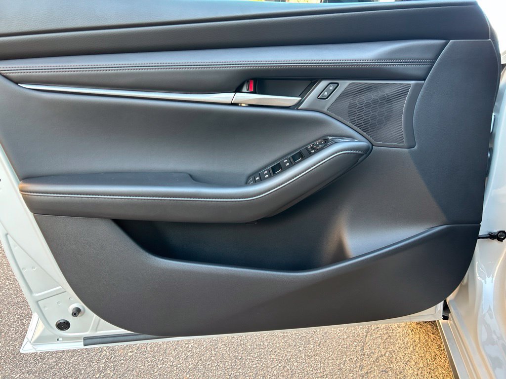 New 2026 MAZDA MAZDA3 s Sport FWD image 12
