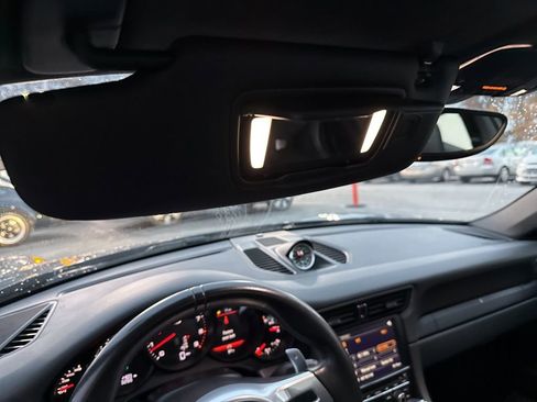 Used 2015 Porsche 911 Carrera GTS image 28