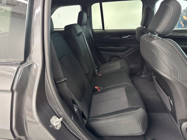 New 2026 Jeep Grand Cherokee Laredo X AWD/4WD image 25