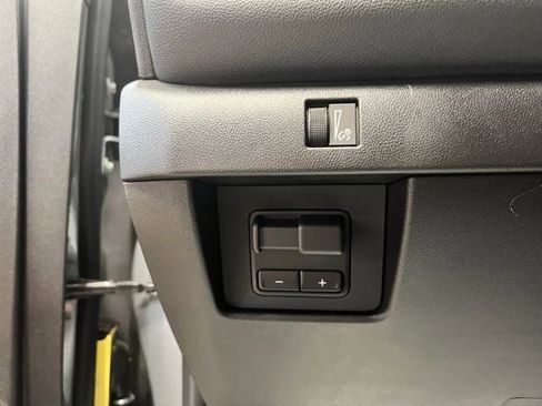 New 2026 Chevrolet Colorado LT w/ LT Convenience Package image 7