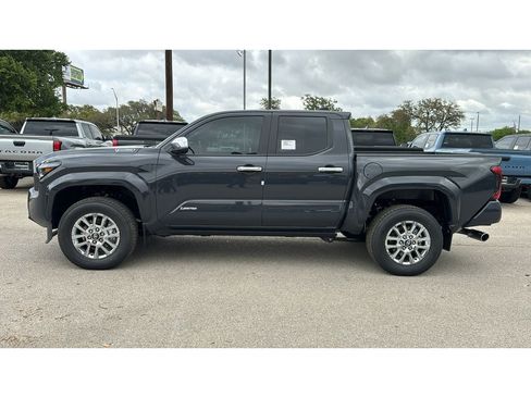 New 2026 Toyota Tacoma Limited AWD/4WD image 4