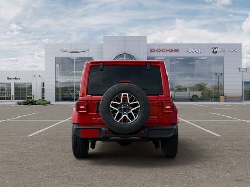 New 2026 Jeep Wrangler Unlimited Sahara AWD/4WD image 8