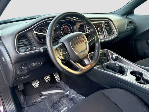 Used 2021 Dodge Challenger R/T Scat Pack image 9